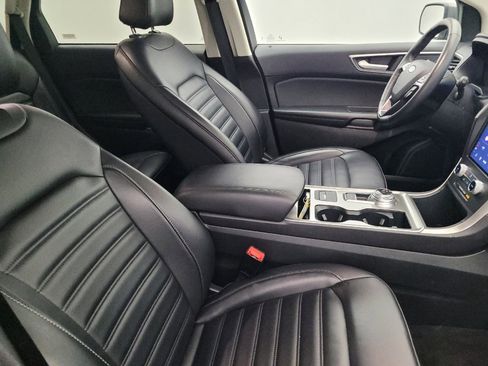 Used 2024 Ford Edge SEL image 21