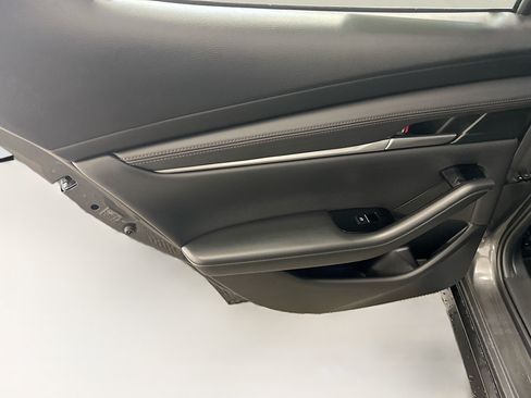 Used 2024 MAZDA MAZDA3 s FWD image 27