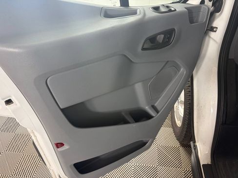 Used 2018 Ford Transit 350 XLT RWD image 10