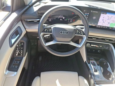 Certified 2025 Audi Q5 Premium w/ Premium Plus AWD/4WD image 21