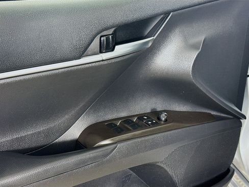 Used 2023 Toyota Camry LE image 23
