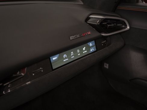 Used 2025 Ferrari 296 GTS RWD image 43