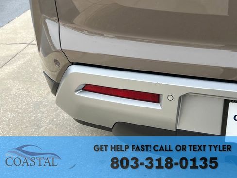 Used 2024 Nissan Pathfinder Platinum w/ Cargo Package image 36