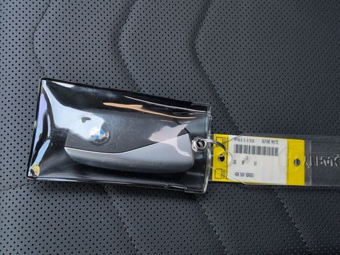 Used 2025 BMW X1 xDrive28i w/ Technology Package AWD/4WD image 35