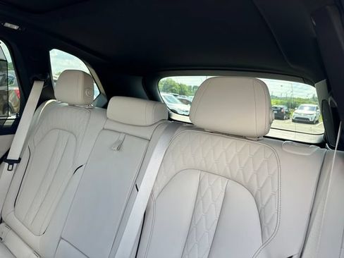 Used 2025 BMW X5 M60i w/ Executive Package AWD/4WD image 22