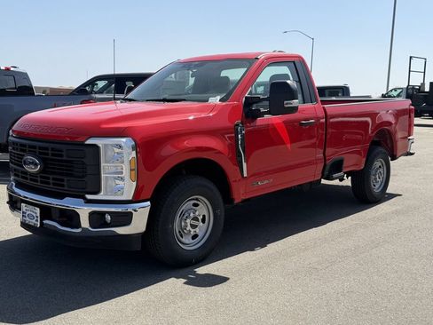 New 2026 Ford F250 XL w/ XL Chrome Package RWD image 4