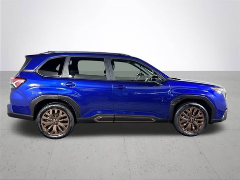 Used 2025 Subaru Forester Sport image 5