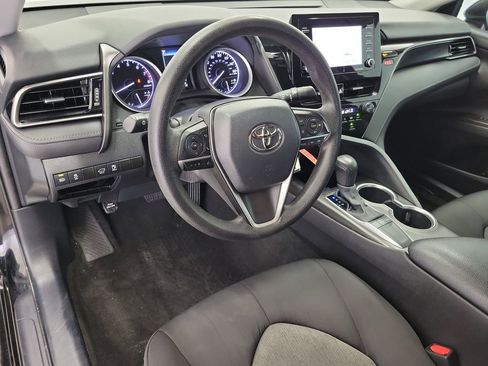 Used 2022 Toyota Camry LE FWD image 18