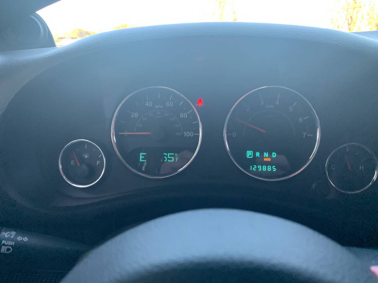 Used 2013 Jeep Wrangler Unlimited Sahara w/ Connectivity Group AWD/4WD image 30