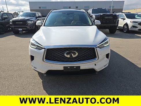Used 2019 INFINITI QX50 Luxe w/ Cargo Package image 2