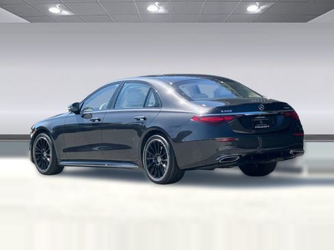 Used 2023 Mercedes-Benz S 500 4MATIC image 3