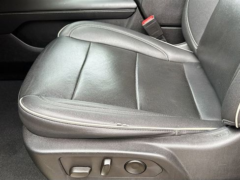 Used 2023 Chevrolet Tahoe Premier image 21