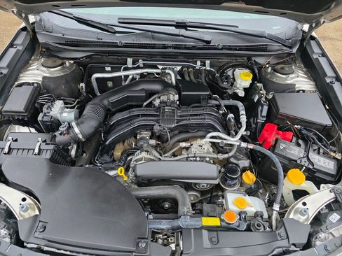 Used 2020 Subaru Outback Limited image 26