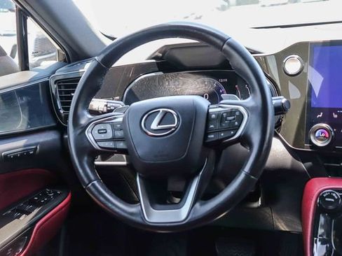 Used 2022 Lexus NX 350 AWD image 15