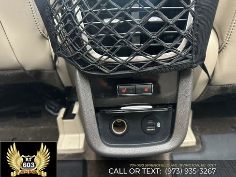 Used 2021 Lincoln Nautilus Reserve image 17