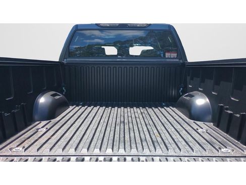 New 2026 Toyota Tundra Limited AWD/4WD image 17