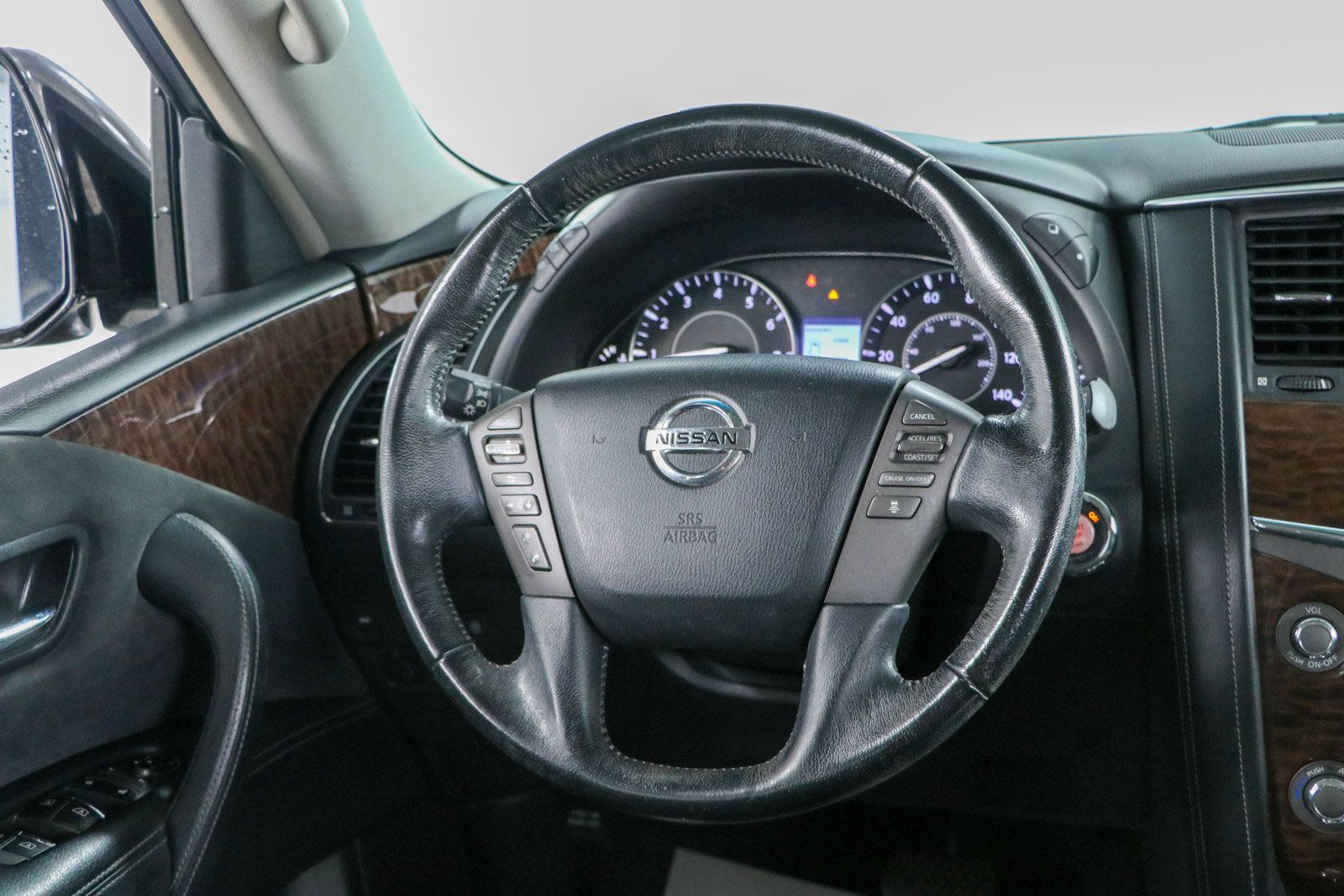 Used 2019 Nissan Armada SV w/ Driver Package RWD image 13