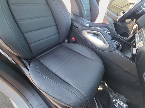 Used 2024 Mercedes-Benz GLE 450 4MATIC image 10