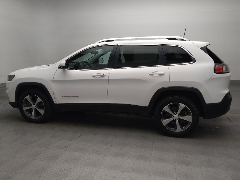 Used 2019 Jeep Cherokee Limited AWD/4WD image 3
