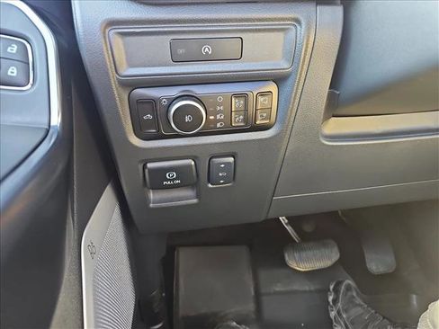 New 2025 Ford F150 Platinum w/ Equipment Group 702A High image 18