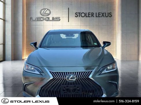 Used 2019 Lexus ES 350 w/ Premium Package FWD image 2