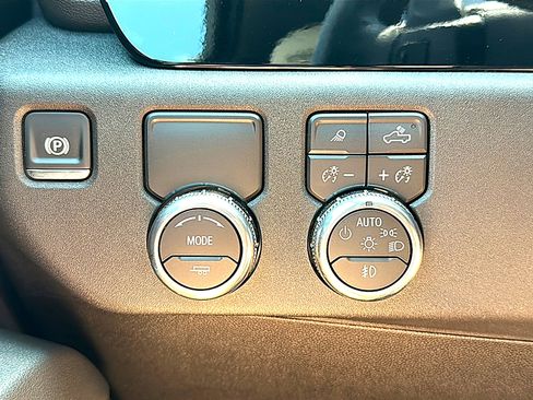 New 2026 GMC Sierra 1500 Elevation w/ Elevation Premium Package RWD image 27