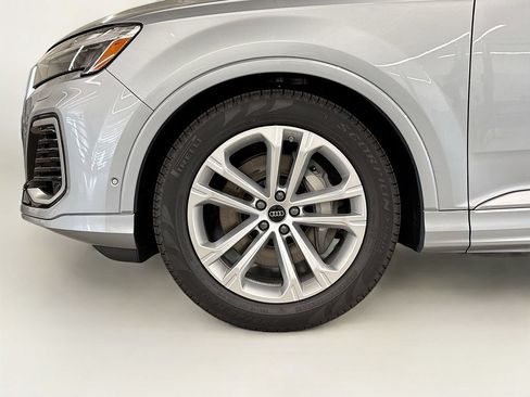 Used 2025 Audi Q7 3.0T Premium Plus AWD/4WD image 23