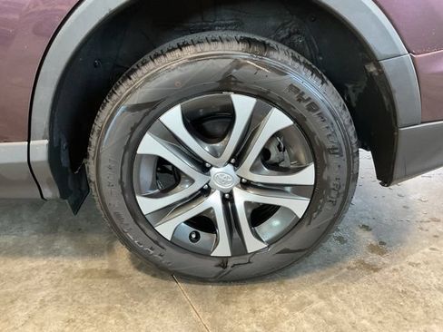 Used 2018 Toyota RAV4 LE w/ All Weather Liner Package FWD image 7