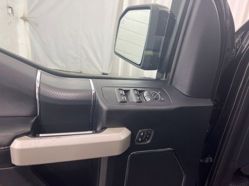 Used 2020 Ford F150 Lariat w/ Equipment Group 502A Luxury image 16