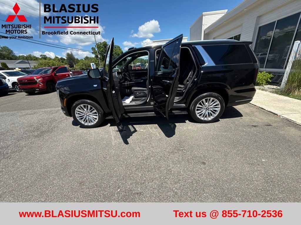 Used 2026 Cadillac Escalade Luxury AWD/4WD image 65