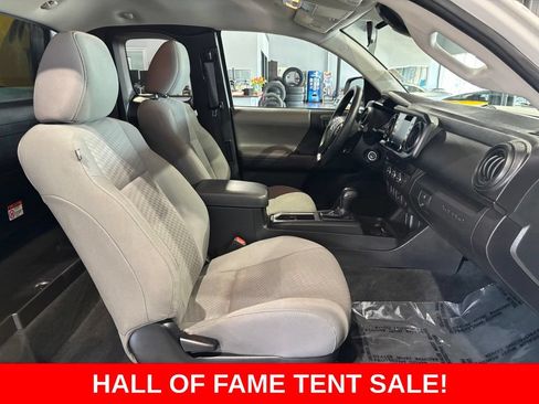 Used 2022 Toyota Tacoma SR RWD image 20