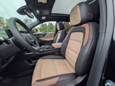 New 2026 Chevrolet Equinox ACTIV w/ Safety and Technology Package image 26