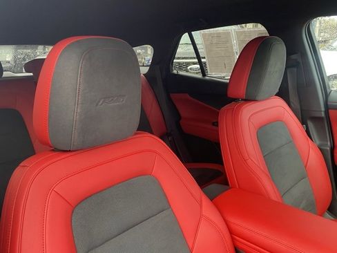 Used 2024 Chevrolet Blazer EV RS image 28