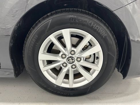 Used 2026 Toyota Camry LE FWD image 63