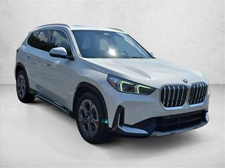 Used 2023 BMW X1 xDrive28i AWD/4WD video 3
