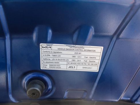 Used 2025 Kia K4 FWD image 36