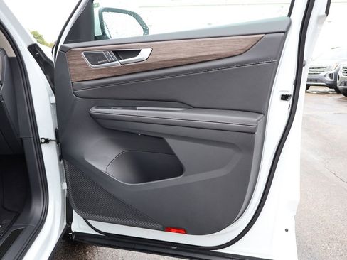 New 2026 Volkswagen Atlas SEL Premium R-Line image 10