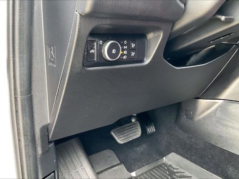 Used 2025 Ford Ranger Raptor AWD/4WD image 34