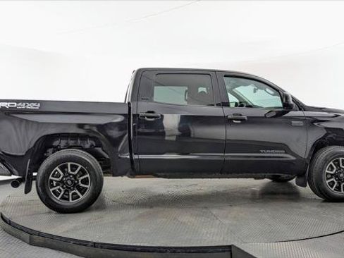 Used 2020 Toyota Tundra SR5 w/ TRD Off-Road Package AWD/4WD image 8