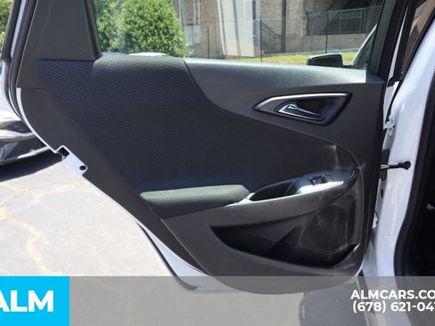 Used 2024 Chevrolet Malibu LT FWD image 19