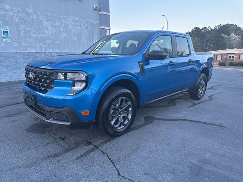 Used 2025 Ford Maverick XLT w/ XLT Luxury Package AWD/4WD image 3