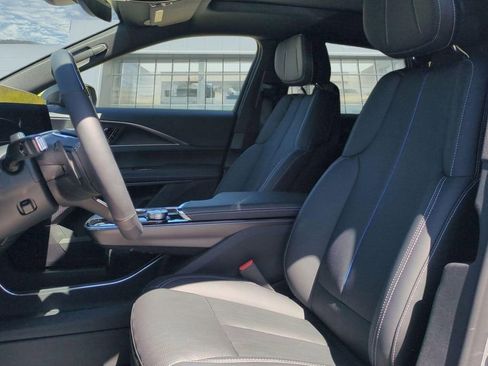 New 2026 Cadillac Lyriq Sport AWD/4WD image 10