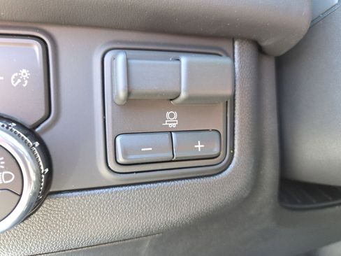 New 2026 GMC Yukon AT4 Ultimate image 17