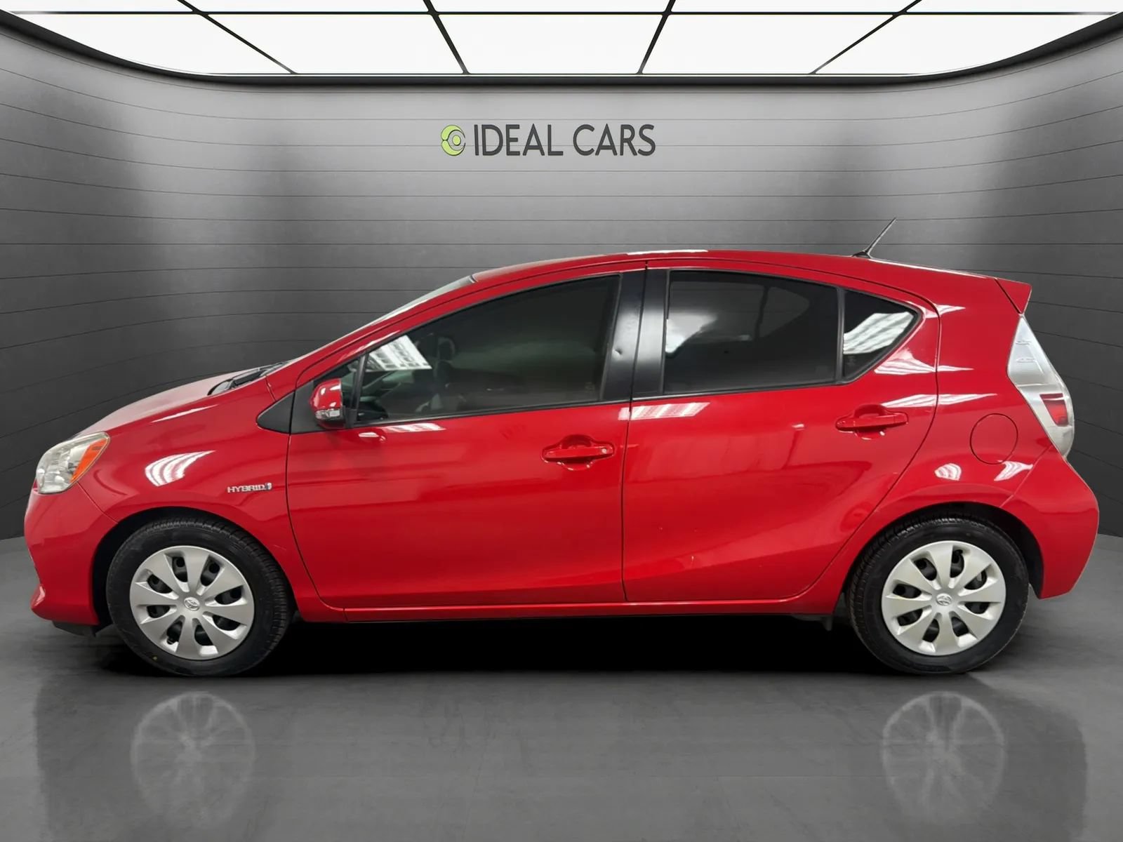 Used 2012 Toyota Prius C Two FWD image 8