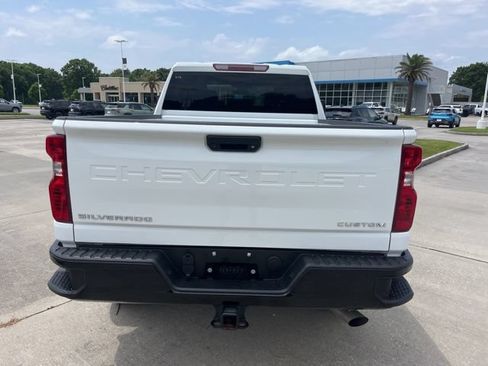 Used 2025 Chevrolet Silverado 2500 Custom AWD/4WD image 7