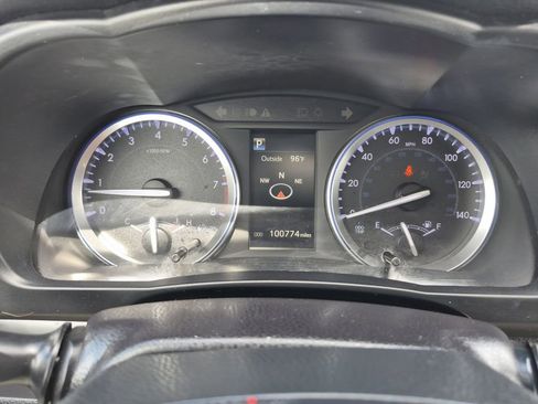 Used 2018 Toyota Highlander XLE image 22