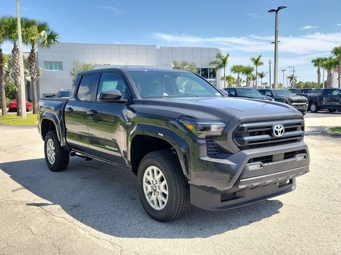 New 2026 Toyota Tacoma SR5 AWD/4WD image 3