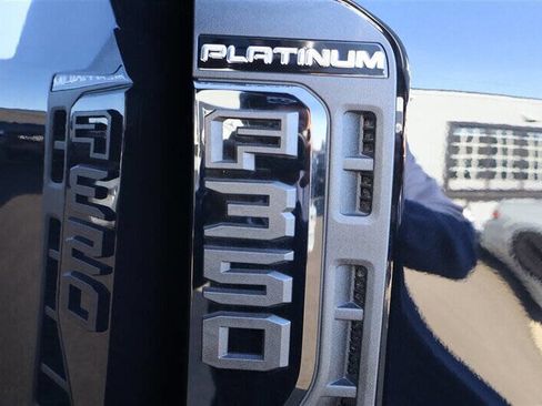 Used 2025 Ford F350 Platinum image 17