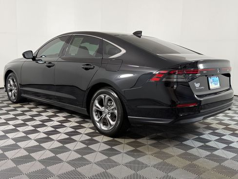 Used 2024 Honda Accord EX image 2