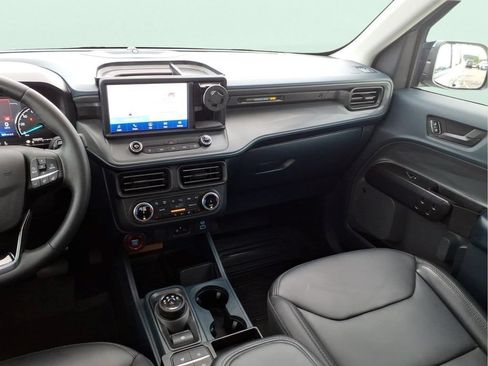 Used 2024 Ford Maverick Lariat w/ Black Appearance Package AWD/4WD image 18